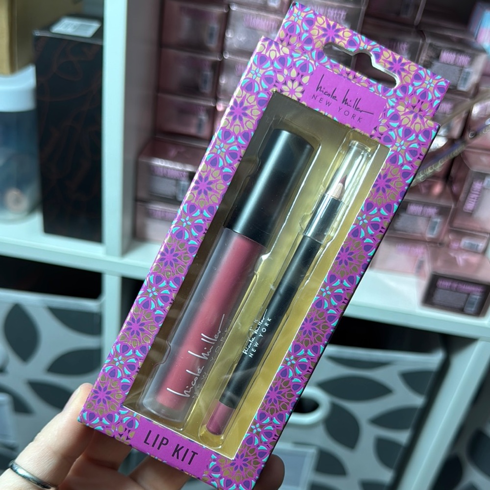 Nicole Miller Lip Kit - Pink